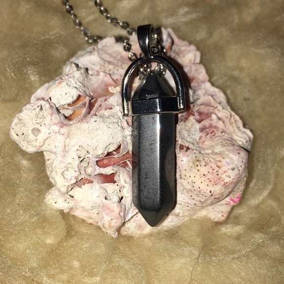 Free Jewelry - Hematite Pendant Earth Stone